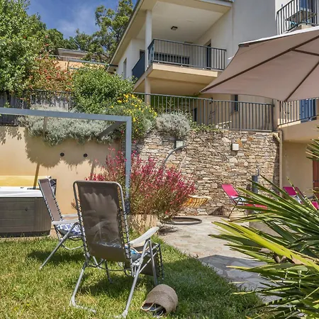 Les Terrasses D'erbalunga * Erbalunga (Corsica)