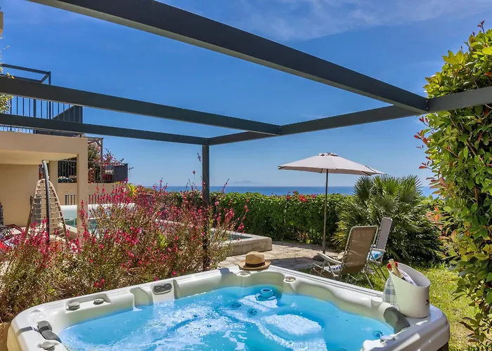 Les Terrasses D'erbalunga Apartment *