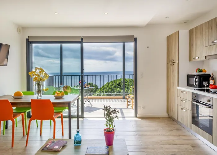 Les Terrasses D'erbalunga * Erbalunga (Corsica)